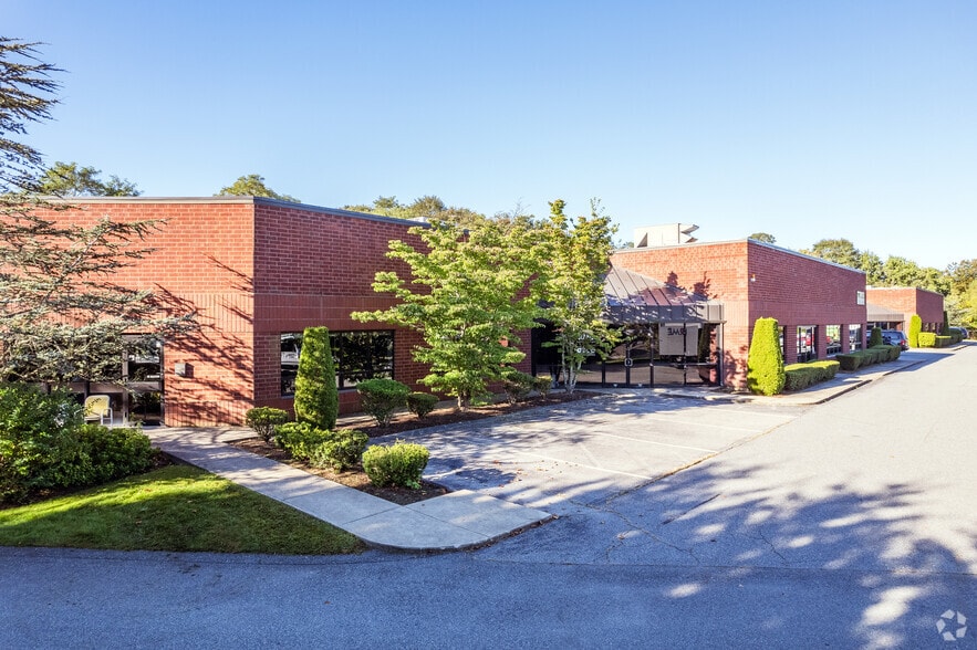 More Photos Of 207 Highpoint Ave, Portsmouth Research And Development For Lease