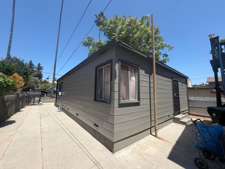 More Photos Of 6236 Arroyo Glen St, Los Angeles Multifamily For Sale