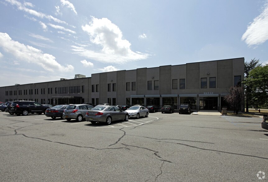 More Photos Of 50 Hartz Way, Secaucus Warehouse For Lease