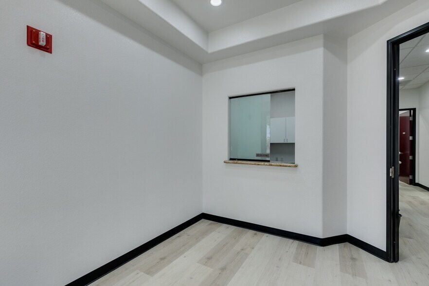 More Photos Of 1820 E Warm Springs Rd, Las Vegas Medical For Sale