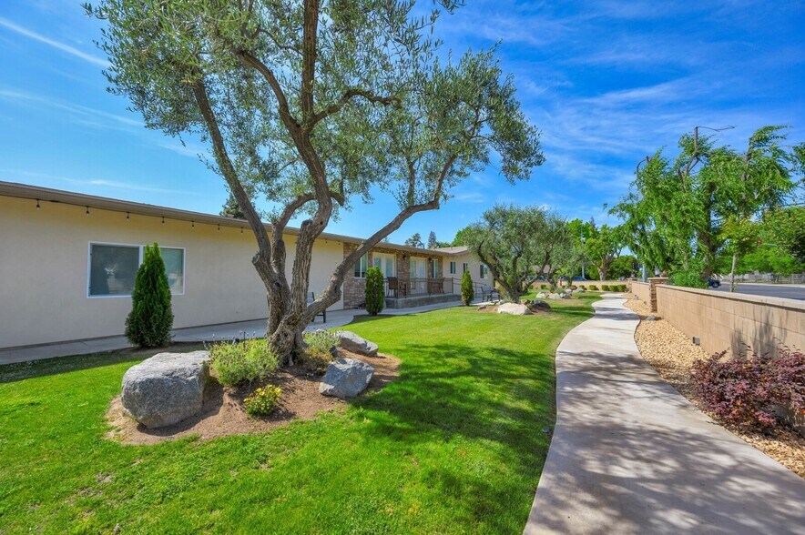 More Photos Of 1419 W Bullard Ave, Fresno Congregate Senior Housing For Sale