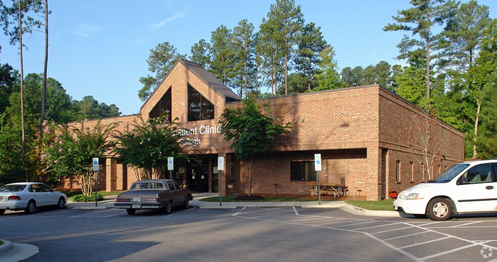 Primary Photo Of 3305 Sungate Blvd, Raleigh Medical For Sale