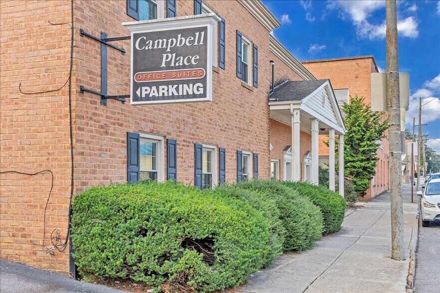 More Photos Of 356-358 Campbell Ave NW, Roanoke Office For Sale