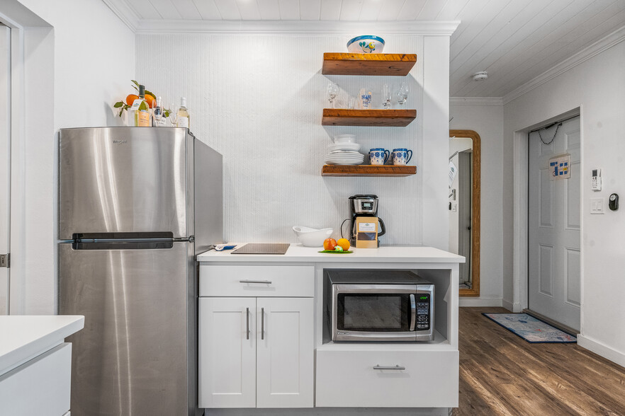 More Photos Of 11450 S Indian River Dr, Sebastian Hotel For Sale