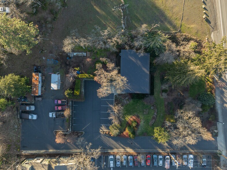 More Photos Of 3239 Cascade Ave, Hood River Office Residential For Lease