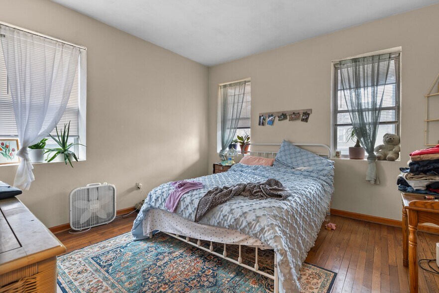 More Photos Of 625 W Princess Anne Rd, Norfolk Apartments For Sale