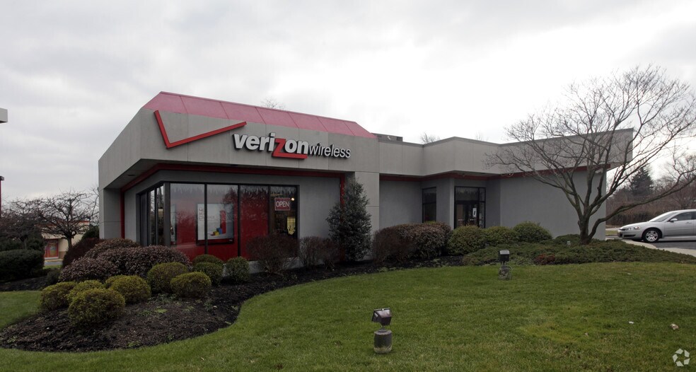 More Photos Of 2435 Rt-38, Cherry Hill Freestanding For Sale