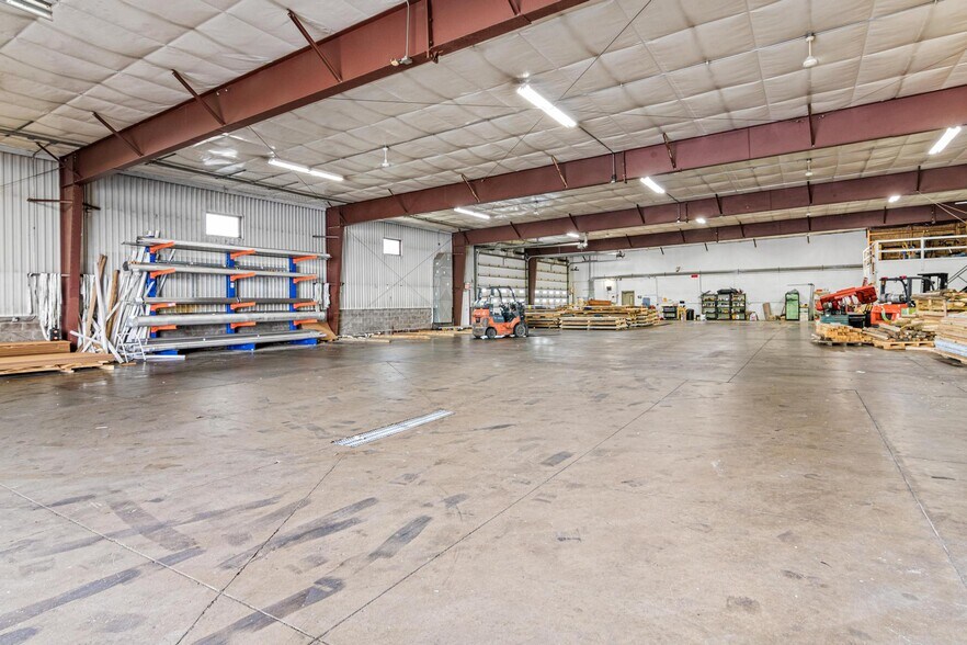 More Photos Of 671-675 Grupe St, Roberts Warehouse For Sale
