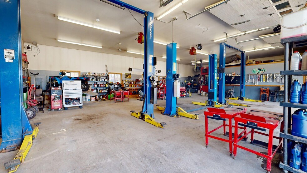 More Photos Of 48 S Main St, Andover Auto Repair For Sale