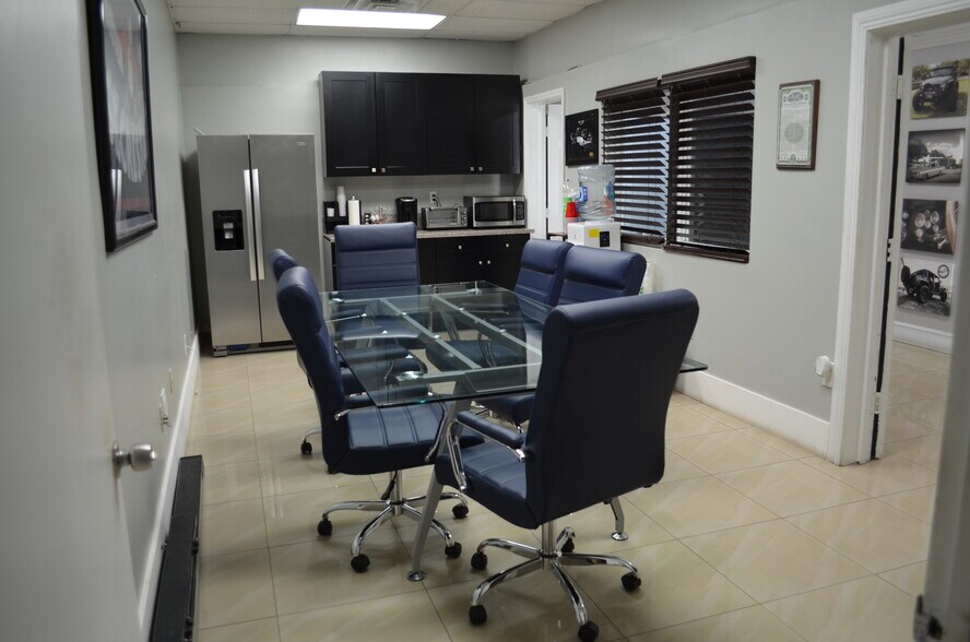 More Photos Of 5359 N Nob Hill Rd, Sunrise Office For Sale