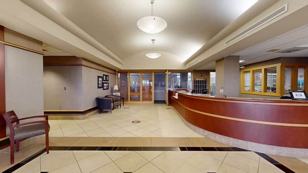 More Photos Of 707 E Front Ave, Bismarck Office For Sale