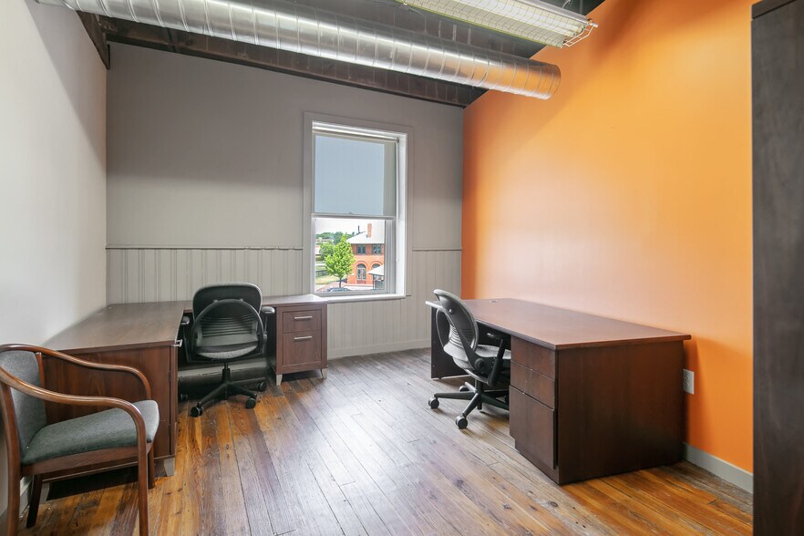 More Photos Of 159 Maxwell St, Fayetteville Office Residential For Sale