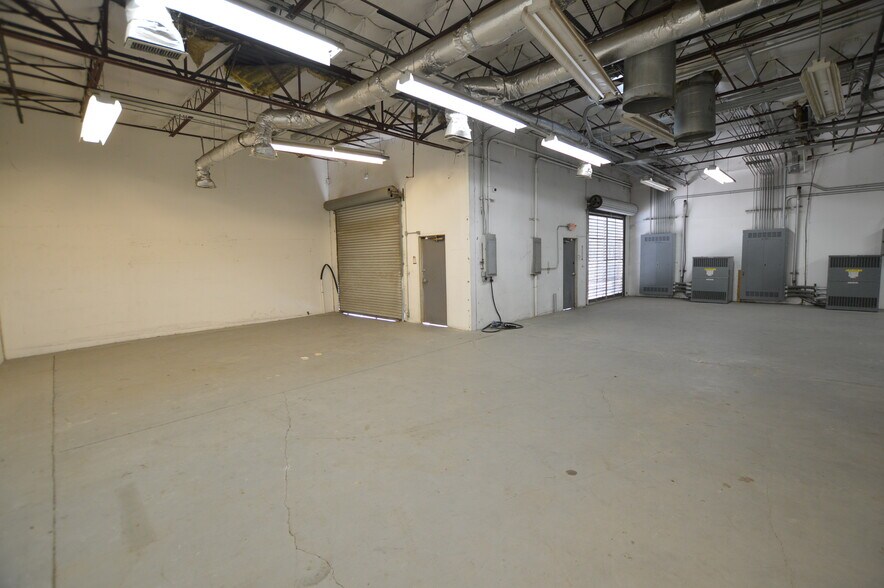 More Photos Of 1203 Beta Ct, Rockwall Light Manufacturing For Lease