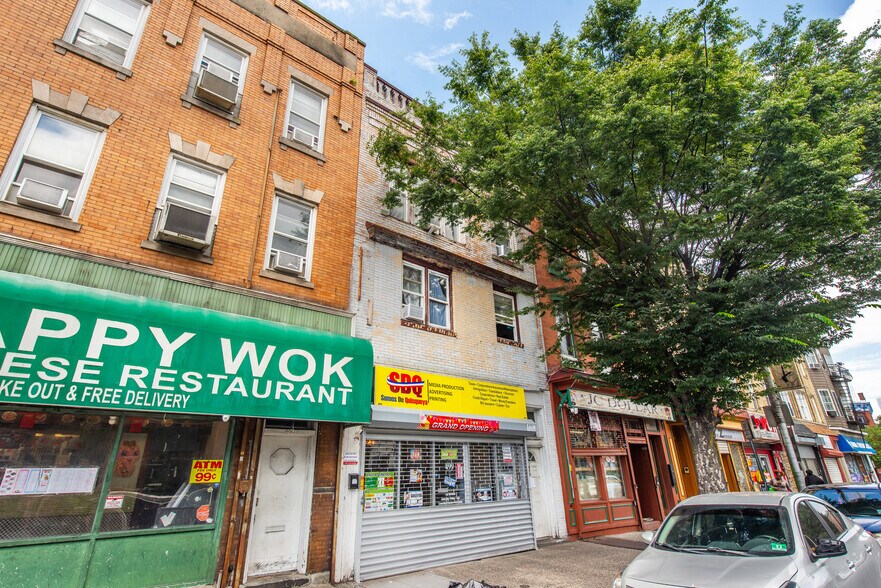 More Photos Of 499 Martin Luther King Jr Dr, Jersey City Apartments For Sale