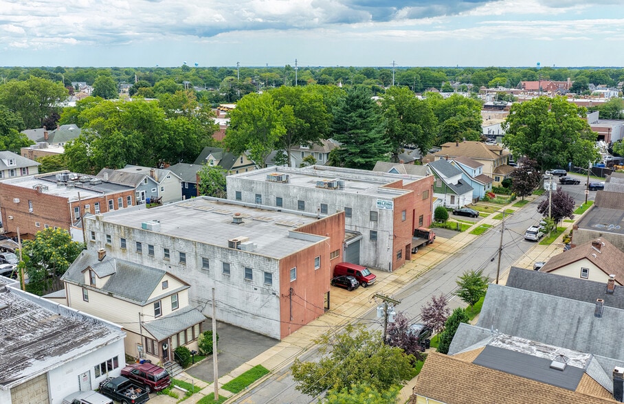 More Photos Of 15 Van Siclen Ave, Floral Park Warehouse For Sale