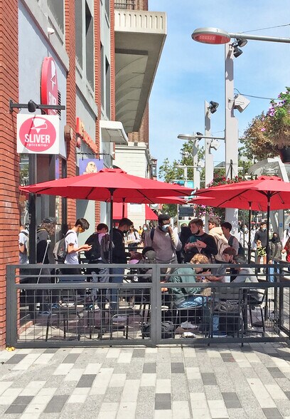 More Photos Of 2450 Shattuck Ave, Berkeley Unknown For Lease