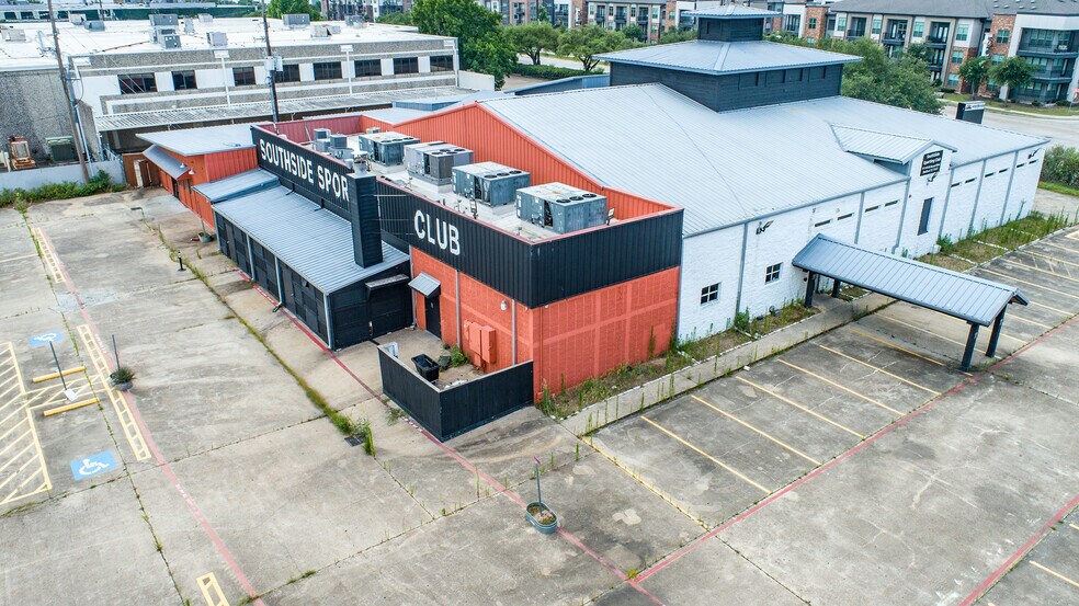Primary Photo Of 11110 W Airport Blvd, Stafford Bar For Sale