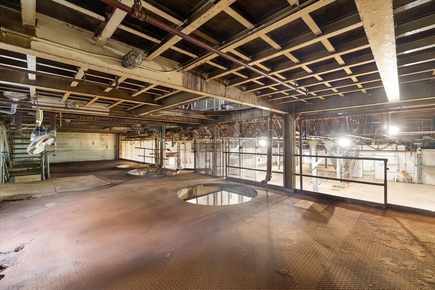 More Photos Of 15 Harold St, Westwood Manufacturing For Sale