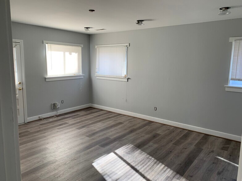 7921 Iron Bridge Rd, Richmond, VA 23237 Office For Lease