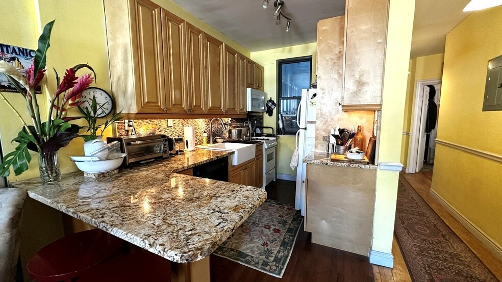 More Photos Of 82 Bradhurst Avenue, New York Apartments For Sale