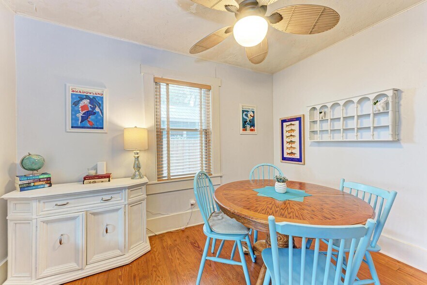 More Photos Of 1533 1st Avenue Dr W, Bradenton Multifamily For Sale