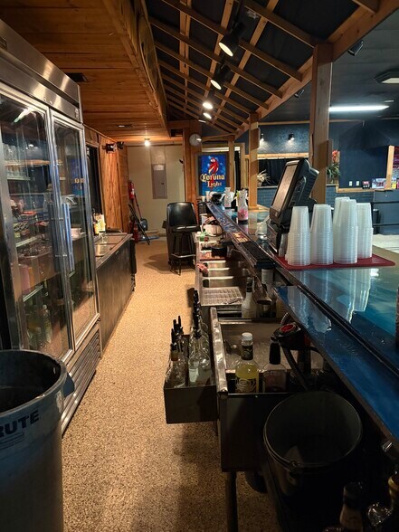 More Photos Of 1704 E Hwy 70, Kingston Bar For Sale