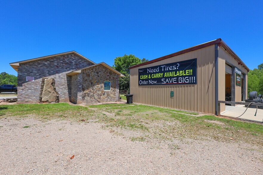 More Photos Of 101 Caney Pl, Glenwood Auto Repair For Sale