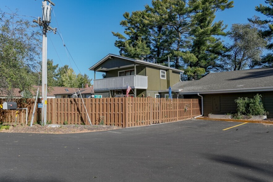 More Photos Of 147801 Half Moon Lake Dr, Mosinee General Retail For Sale