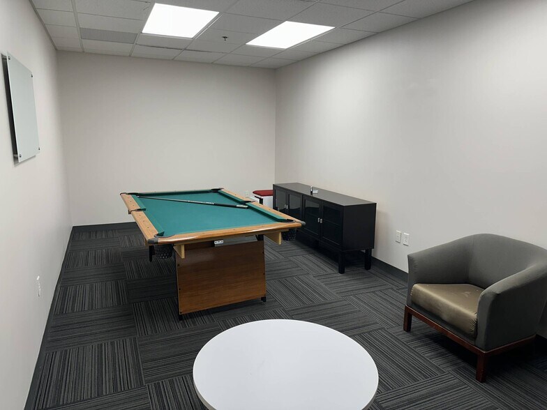 More Photos Of 4390 Route 1 N, Princeton Office For Lease