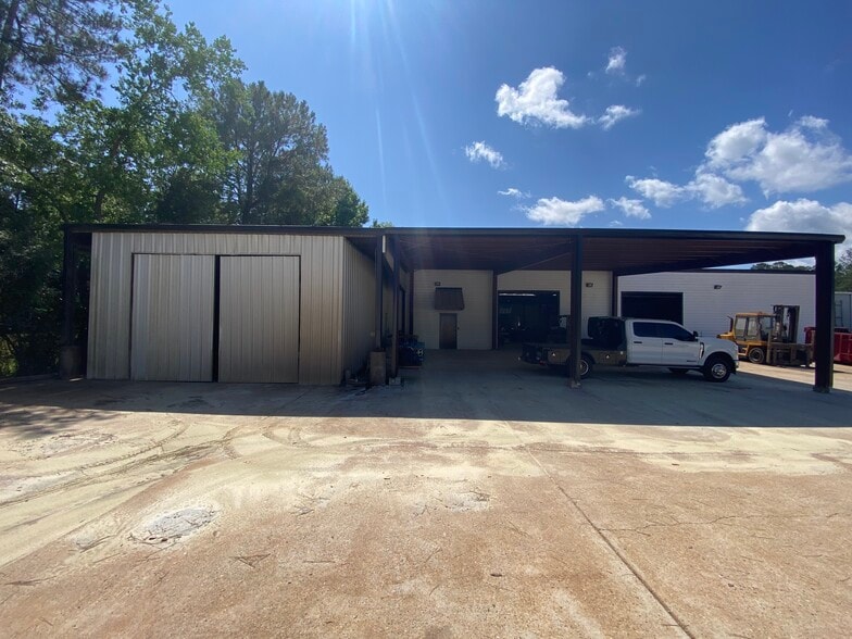 More Photos Of 29080 -29092 Krentel Rd, Lacombe Flex For Sale