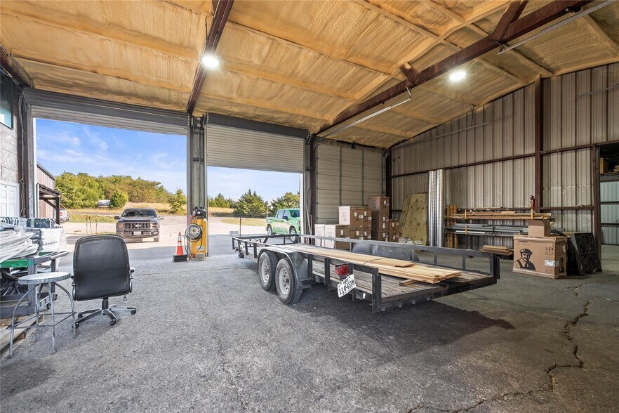 More Photos Of 600-608 FM 981, Blue Ridge Warehouse For Sale