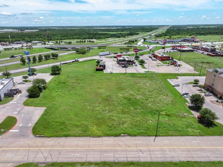 More Photos Of 00 Tanger Dr, Terrell Land For Sale