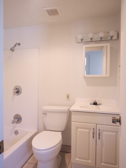 More Photos Of 1607 5th St, Santa Fe Apartments For Sale