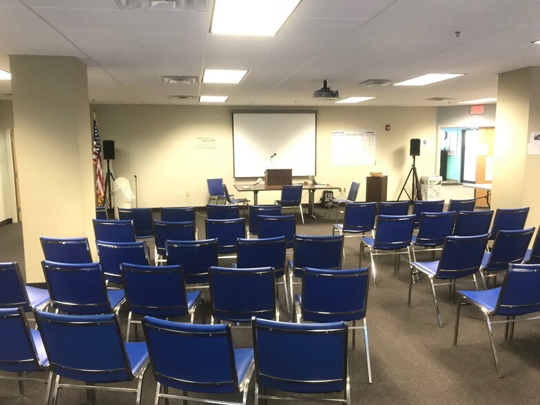 More Photos Of 731 James St, Syracuse Office Residential For Lease