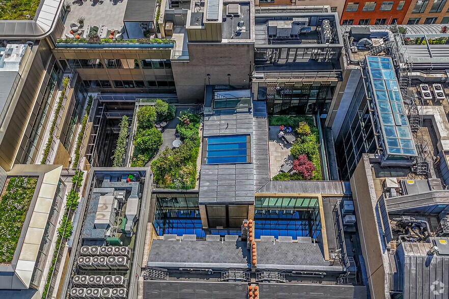 More Photos Of 75 Grosvenor St, London Coworking Space