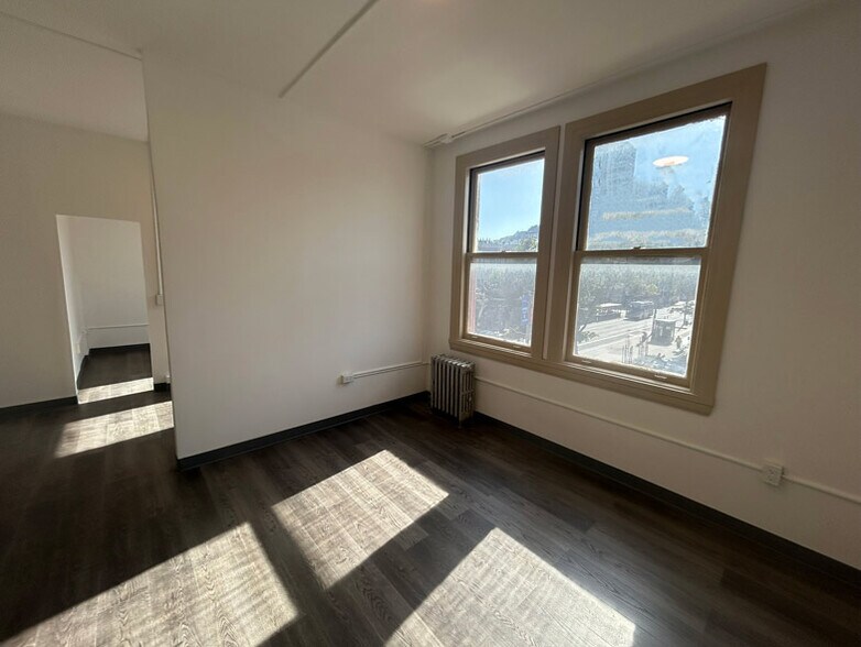 More Photos Of 1606 Stockton St, San Francisco Office For Lease