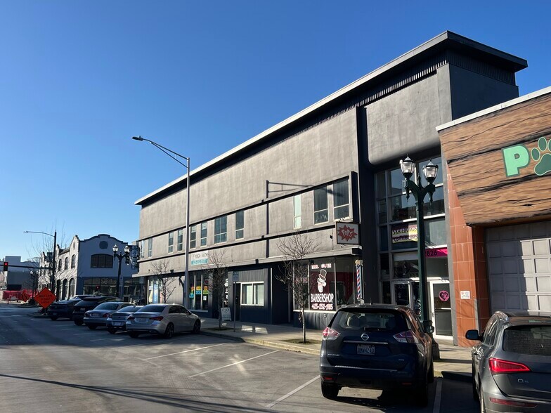 More Photos Of 1313 Hewitt Ave, Everett Storefront Retail Residential For Sale