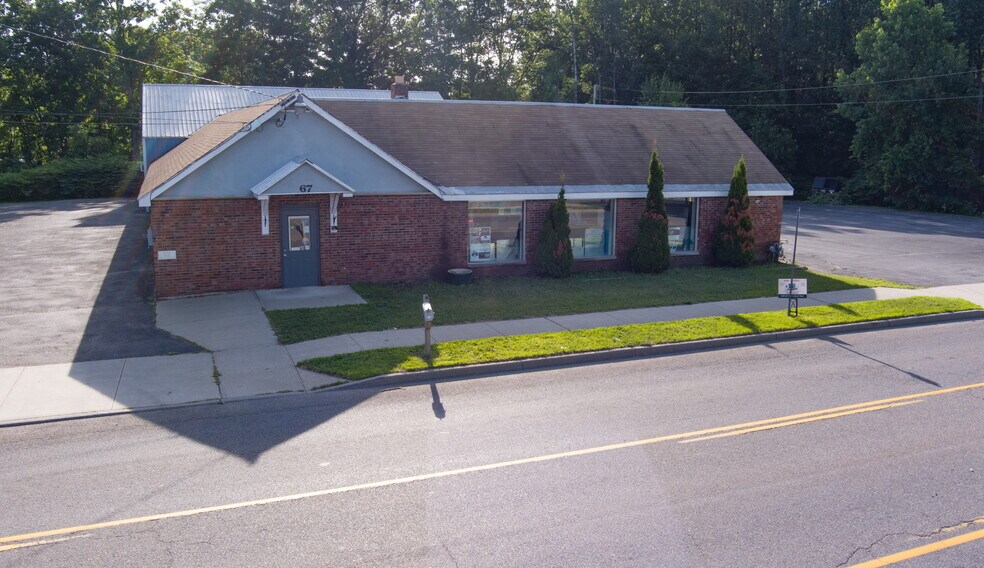 More Photos Of 67 West Ave, Saratoga Springs Freestanding For Sale