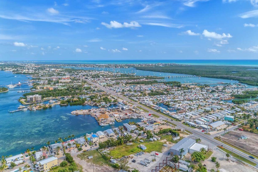 More Photos Of 1240 Overseas Hwy, Marathon Restaurant For Sale