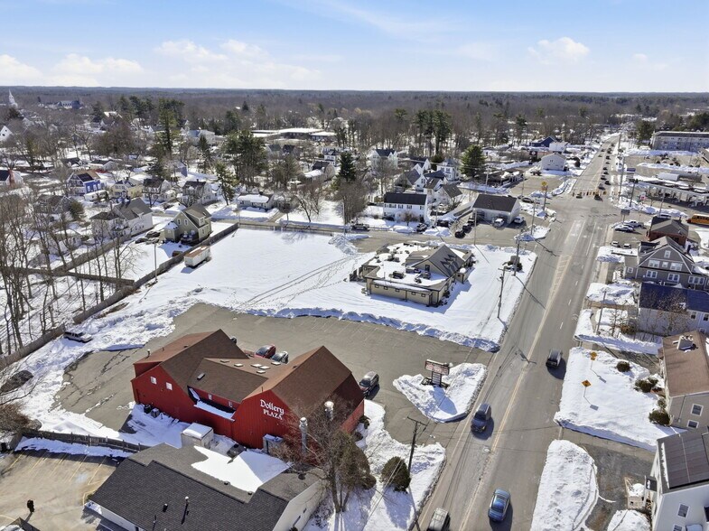 More Photos Of 785 Bedford St, Whitman Freestanding For Sale