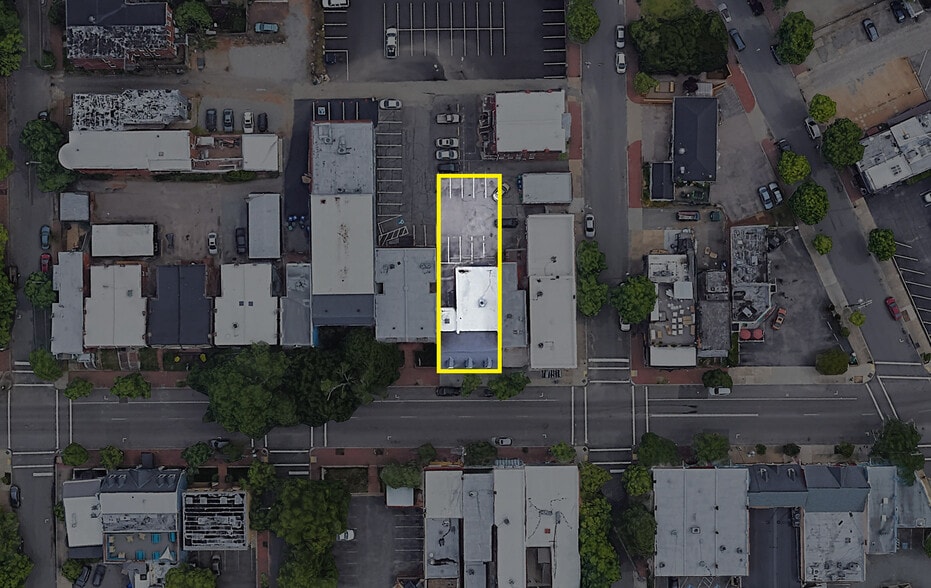 More Photos Of 1306-1308 W Main St, Richmond Storefront Retail Office For Sale