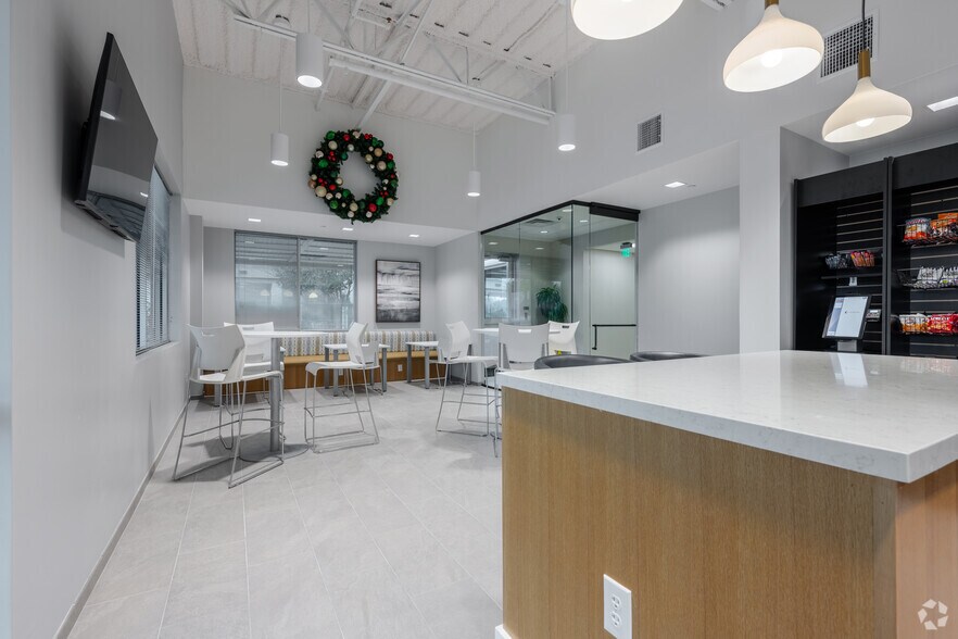 More Photos Of Loop 1604 & Bitters Road, San Antonio Unknown For Lease