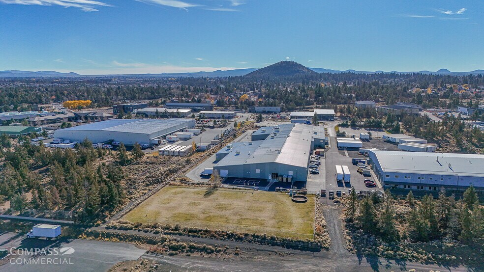 More Photos Of 20730 Brinson Blvd, Bend Industrial For Lease