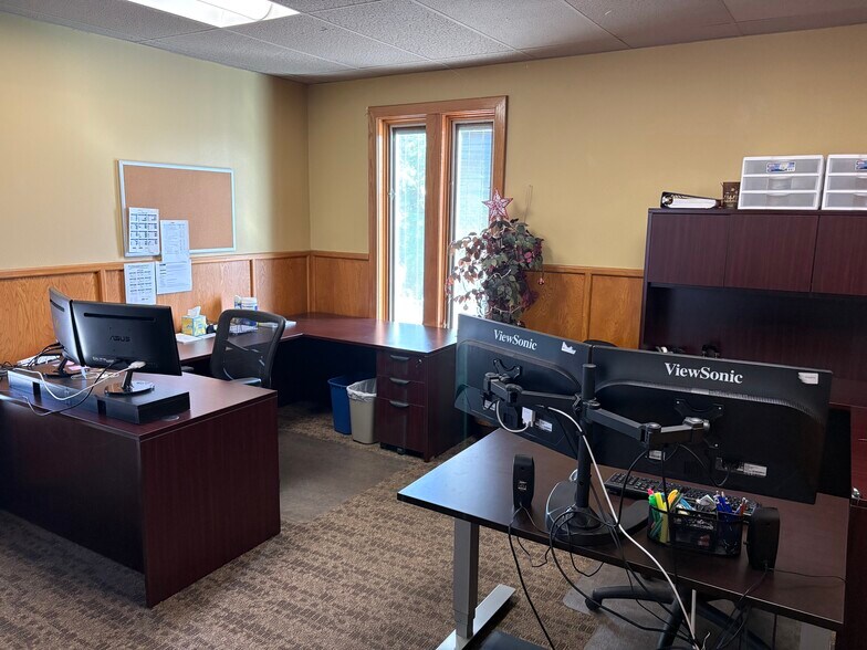 More Photos Of 428 W Shoshone St, Pasco Office For Sale