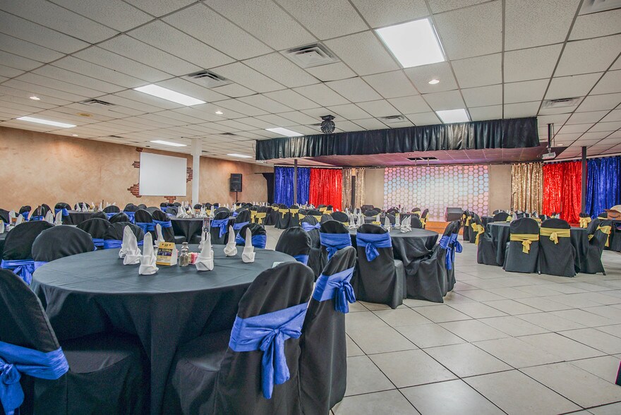 More Photos Of 1005 SW 4th St, Moore Religious Facility For Sale