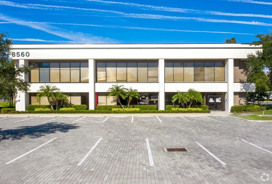 More Photos Of 8560 Ulmerton Rd, Largo Office For Lease