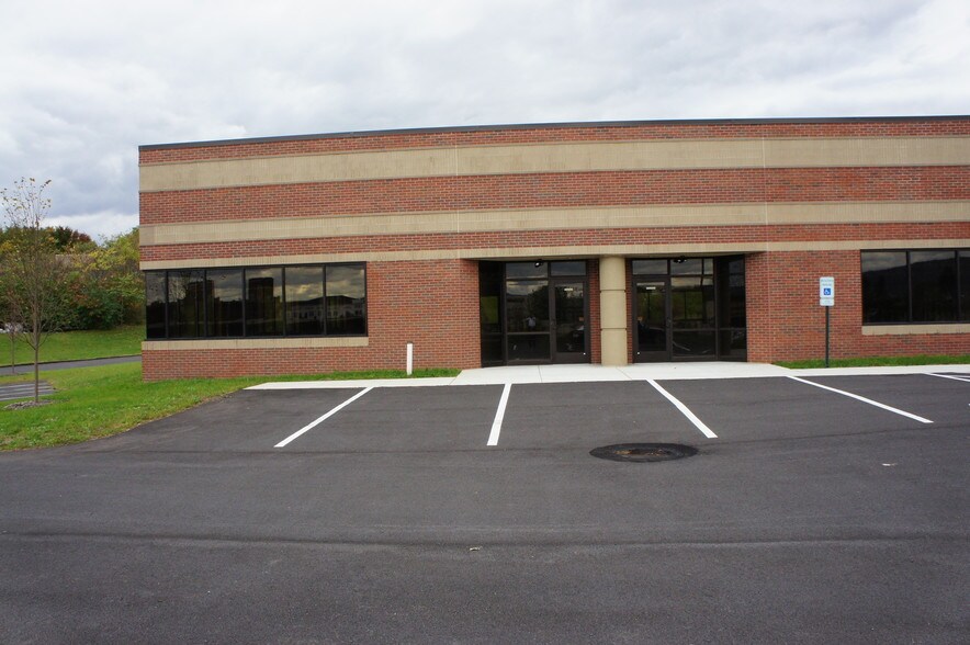More Photos Of 1011 Reed Ave, Reading Office For Lease