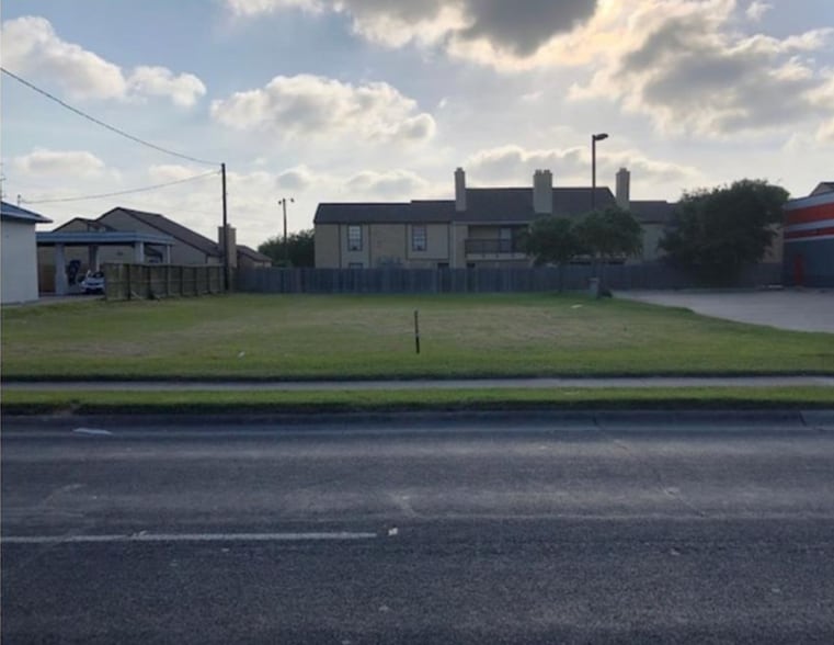 More Photos Of 2221 Airline Rd, Corpus Christi Land For Sale