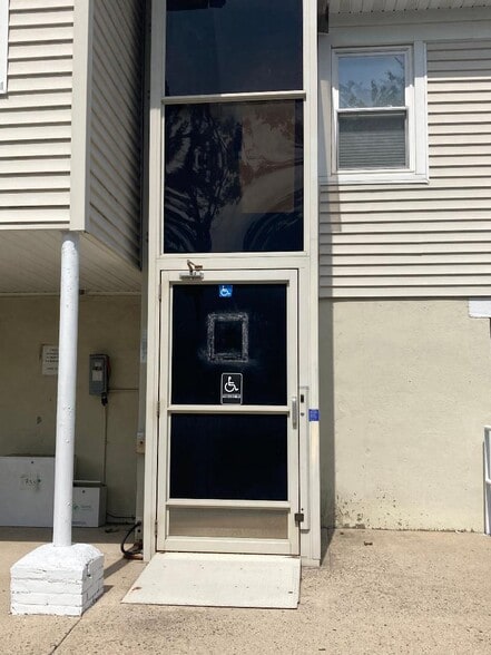 More Photos Of 520 Pleasant Valley Way, West Orange Medical For Sale