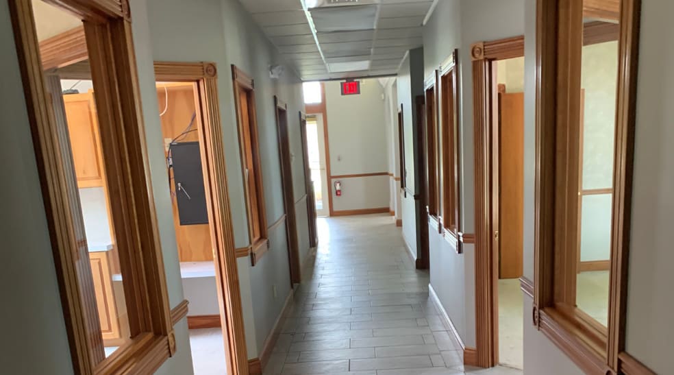 More Photos Of 328 Bay Rd, Queensbury Medical For Sale